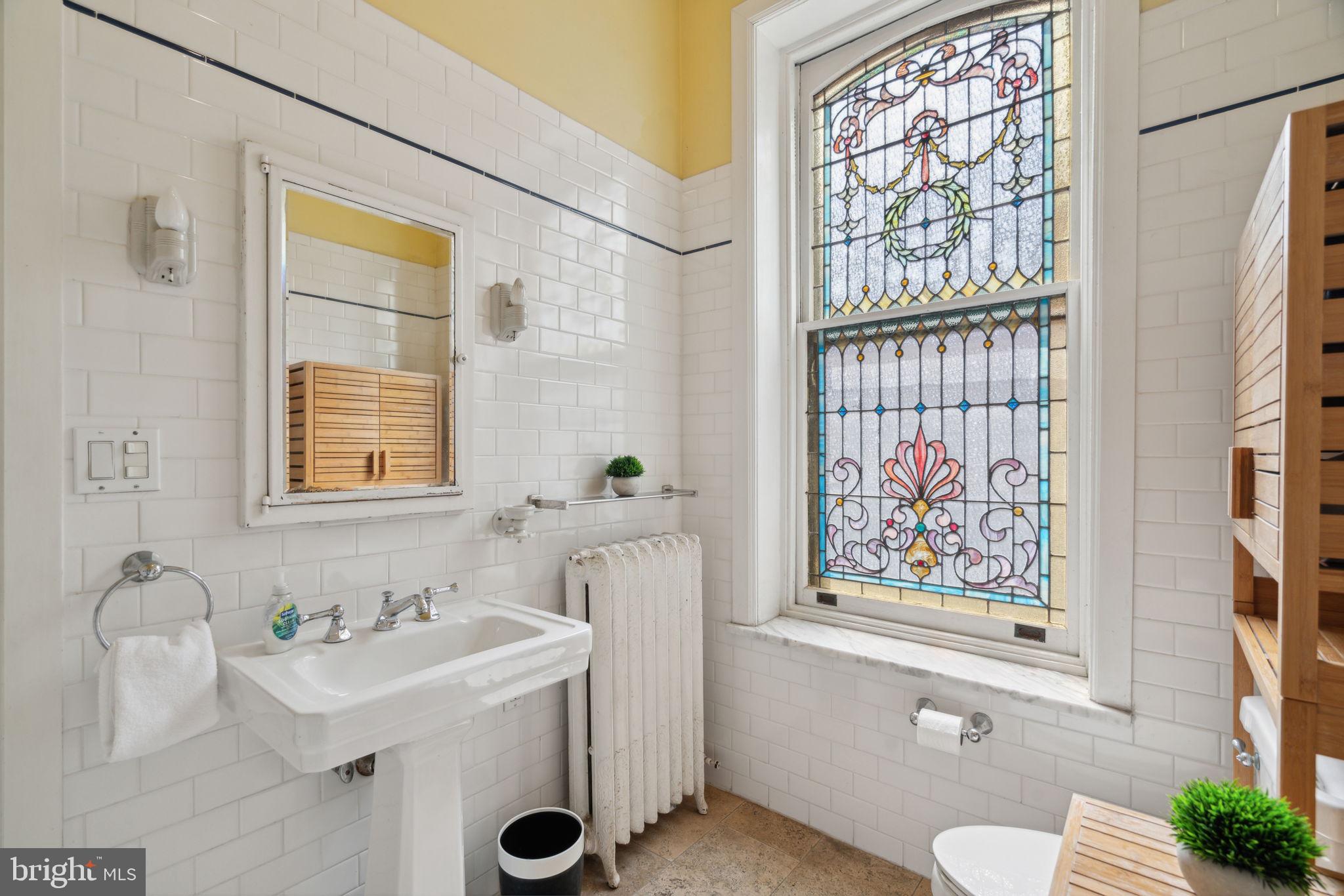 FAIRMOUNT - Residential