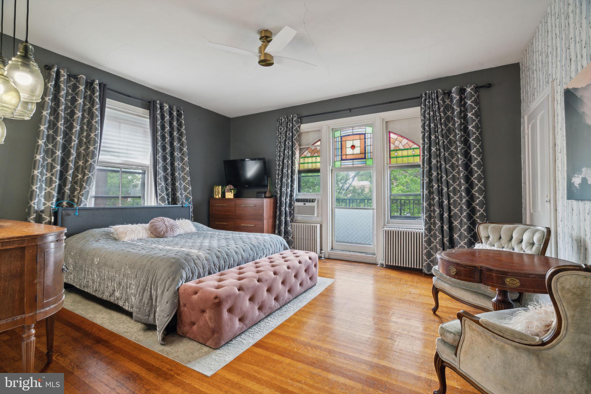 FAIRMOUNT - Residential