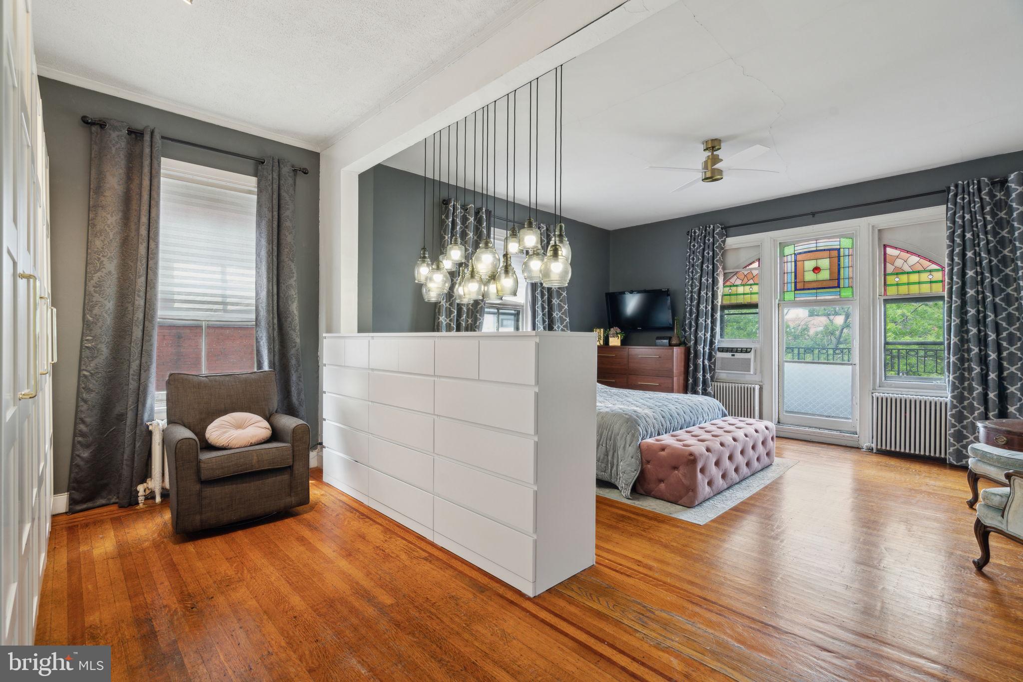 FAIRMOUNT - Residential