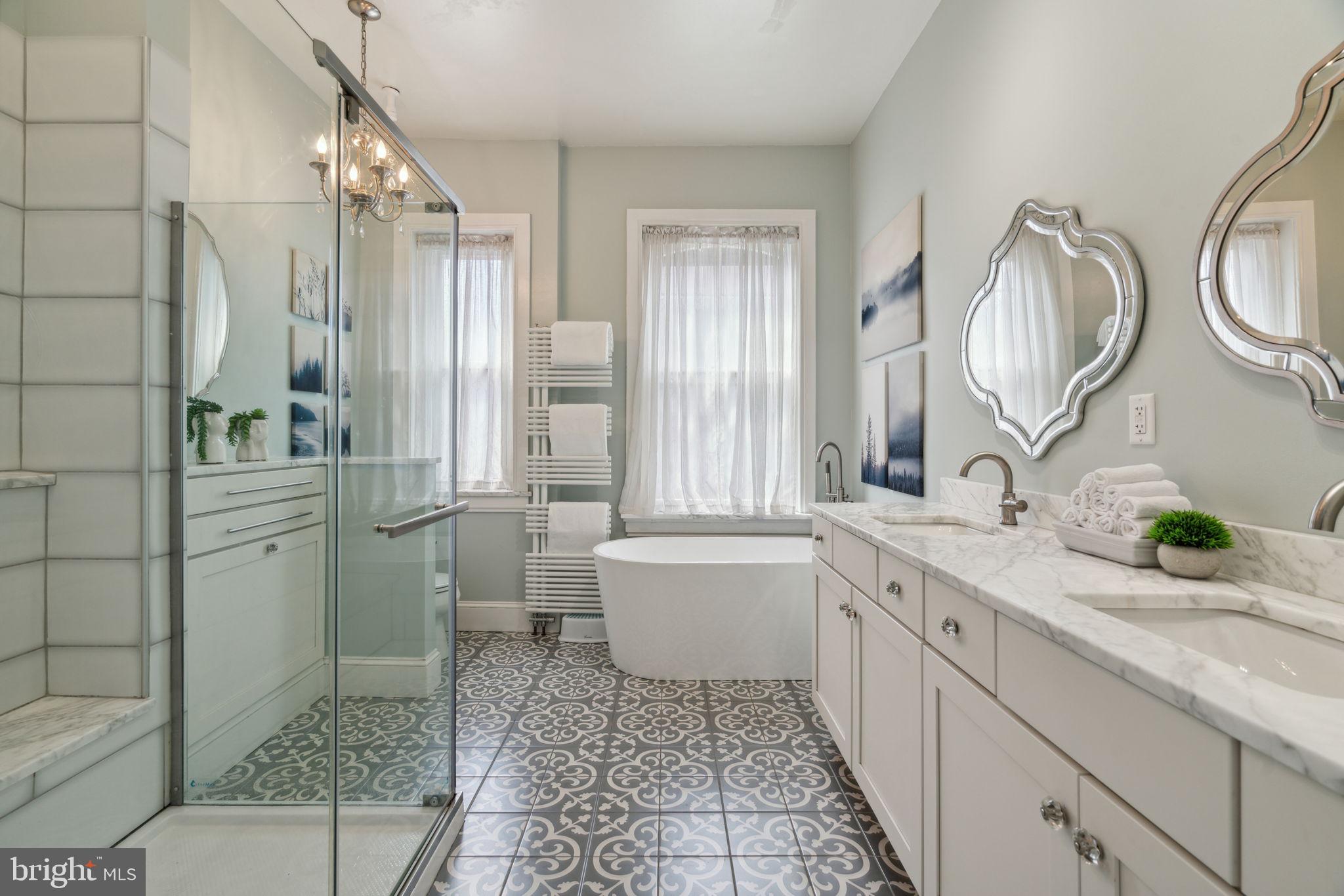 FAIRMOUNT - Residential