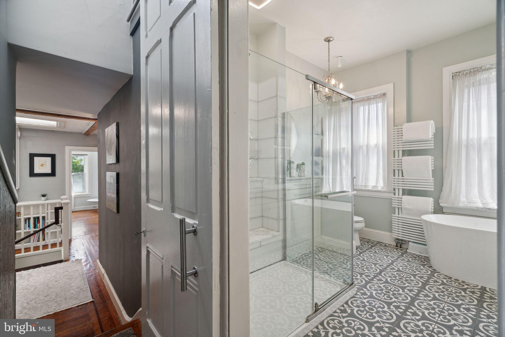 FAIRMOUNT - Residential