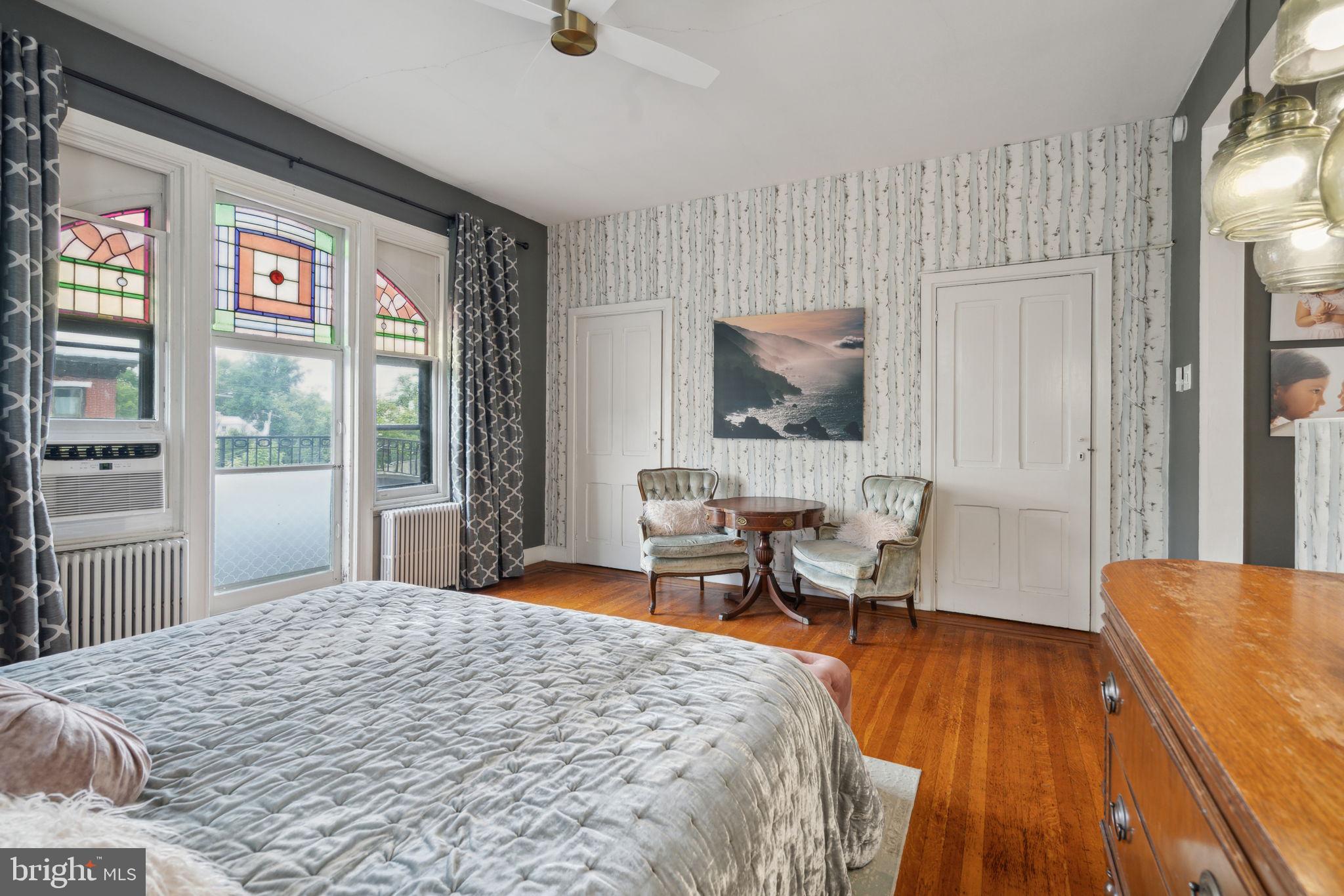 FAIRMOUNT - Residential