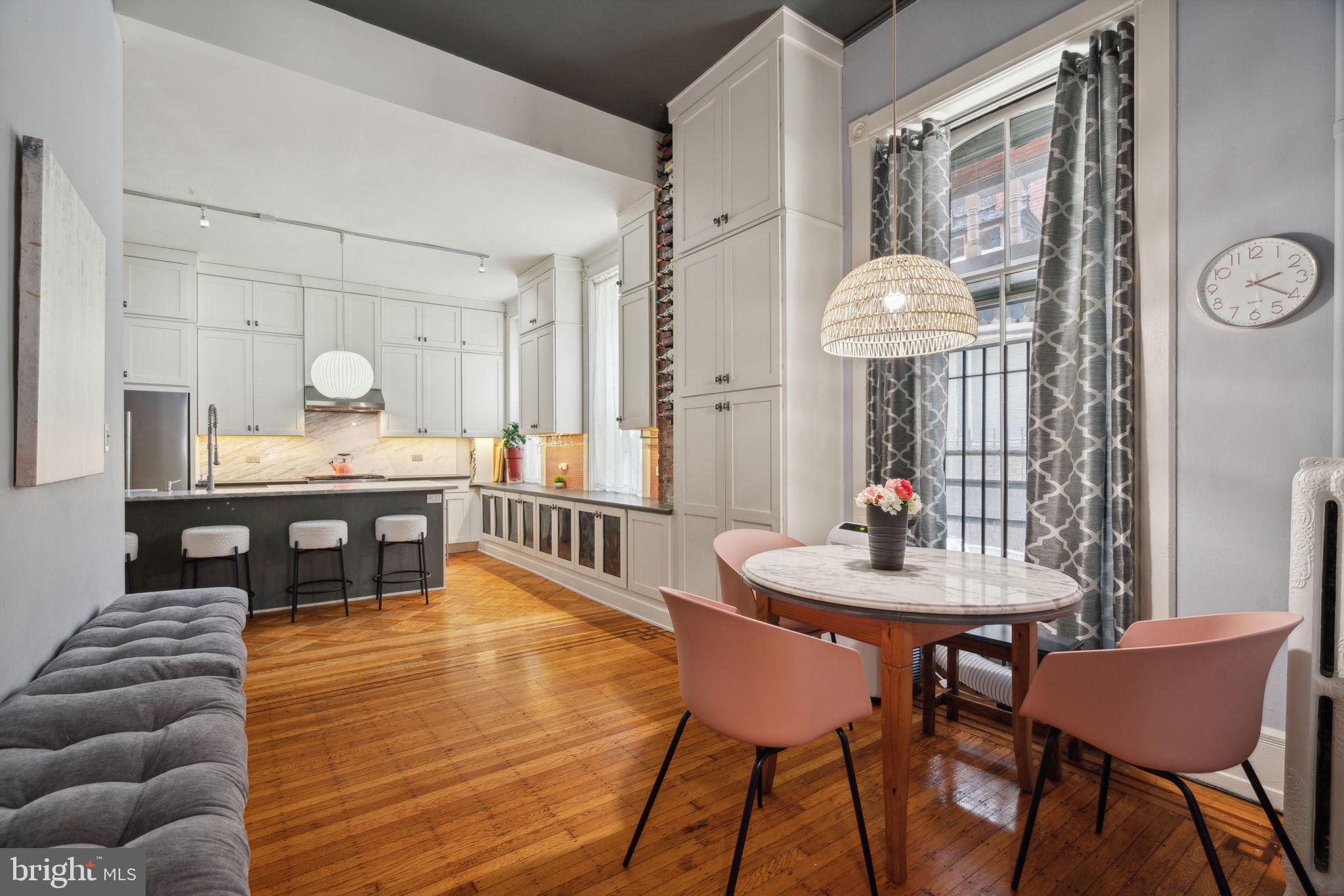 FAIRMOUNT - Residential