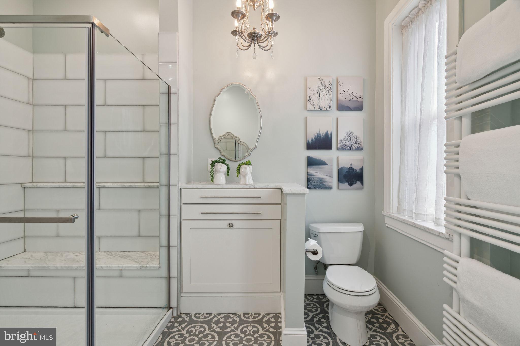 FAIRMOUNT - Residential