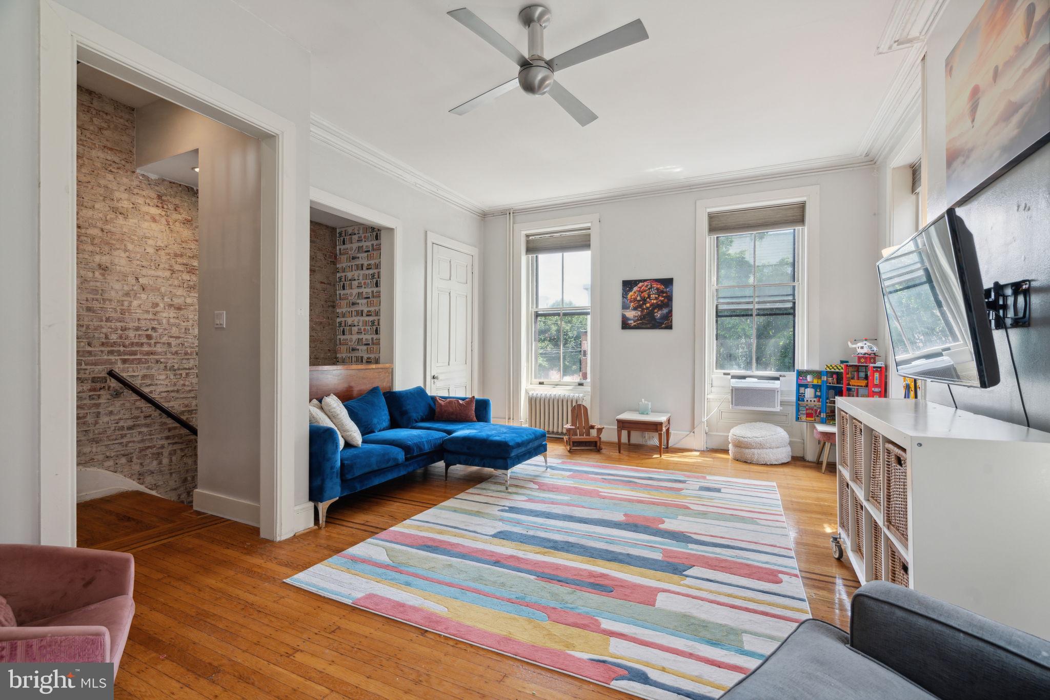 FAIRMOUNT - Residential