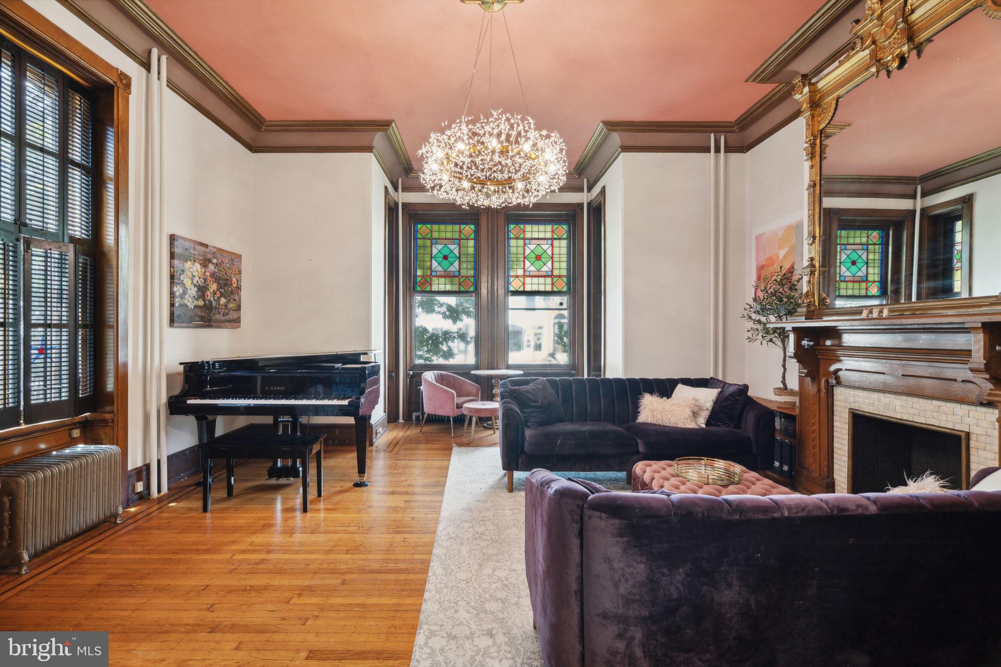 FAIRMOUNT - Residential