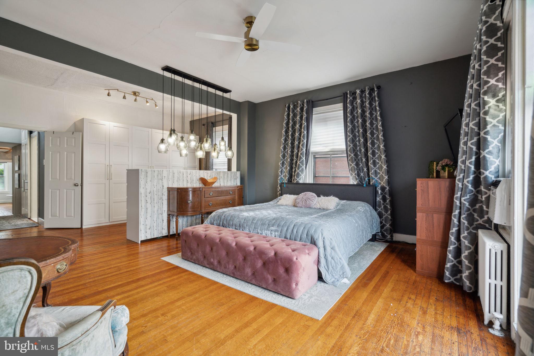 FAIRMOUNT - Residential