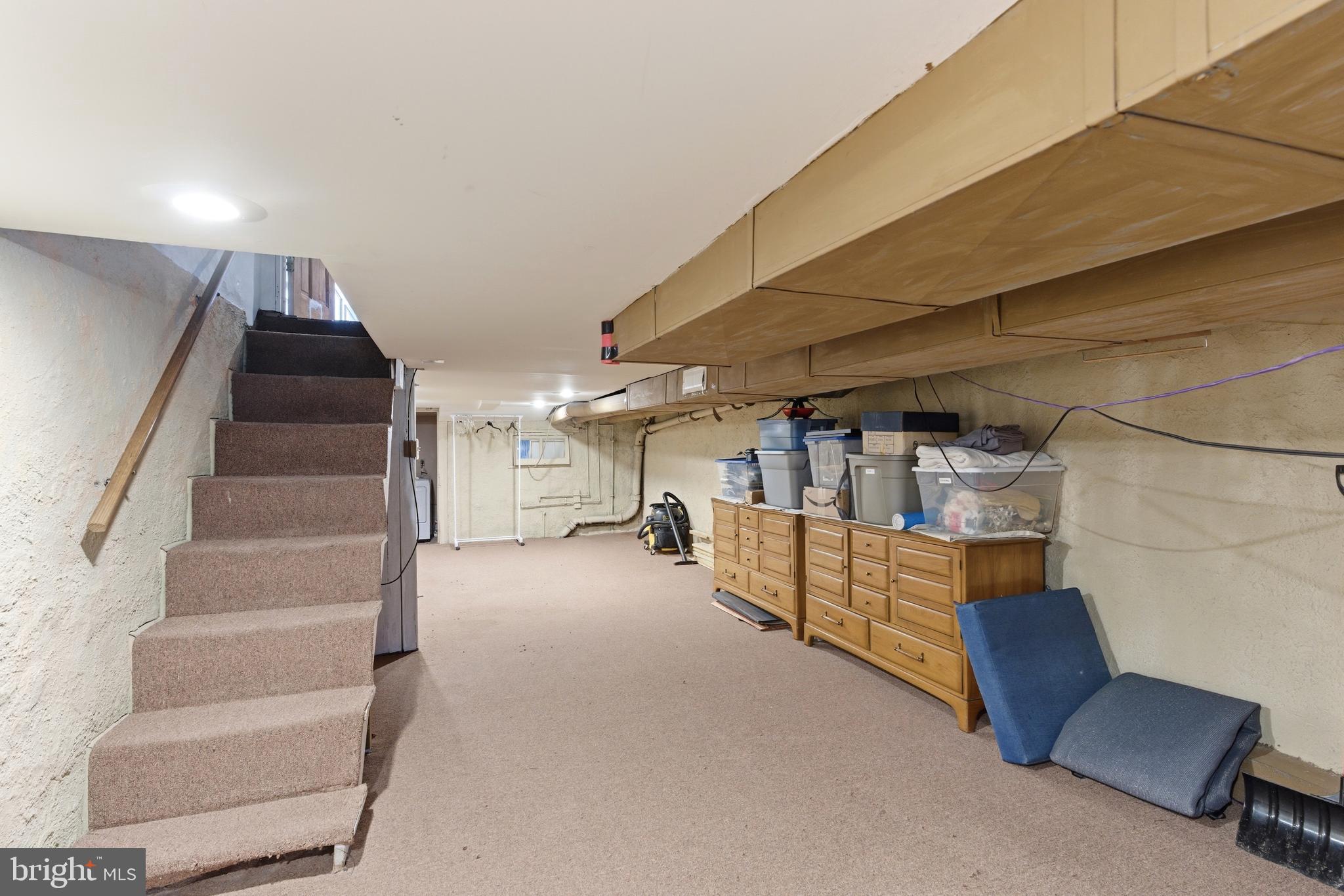 RIVERSIDE - Residential