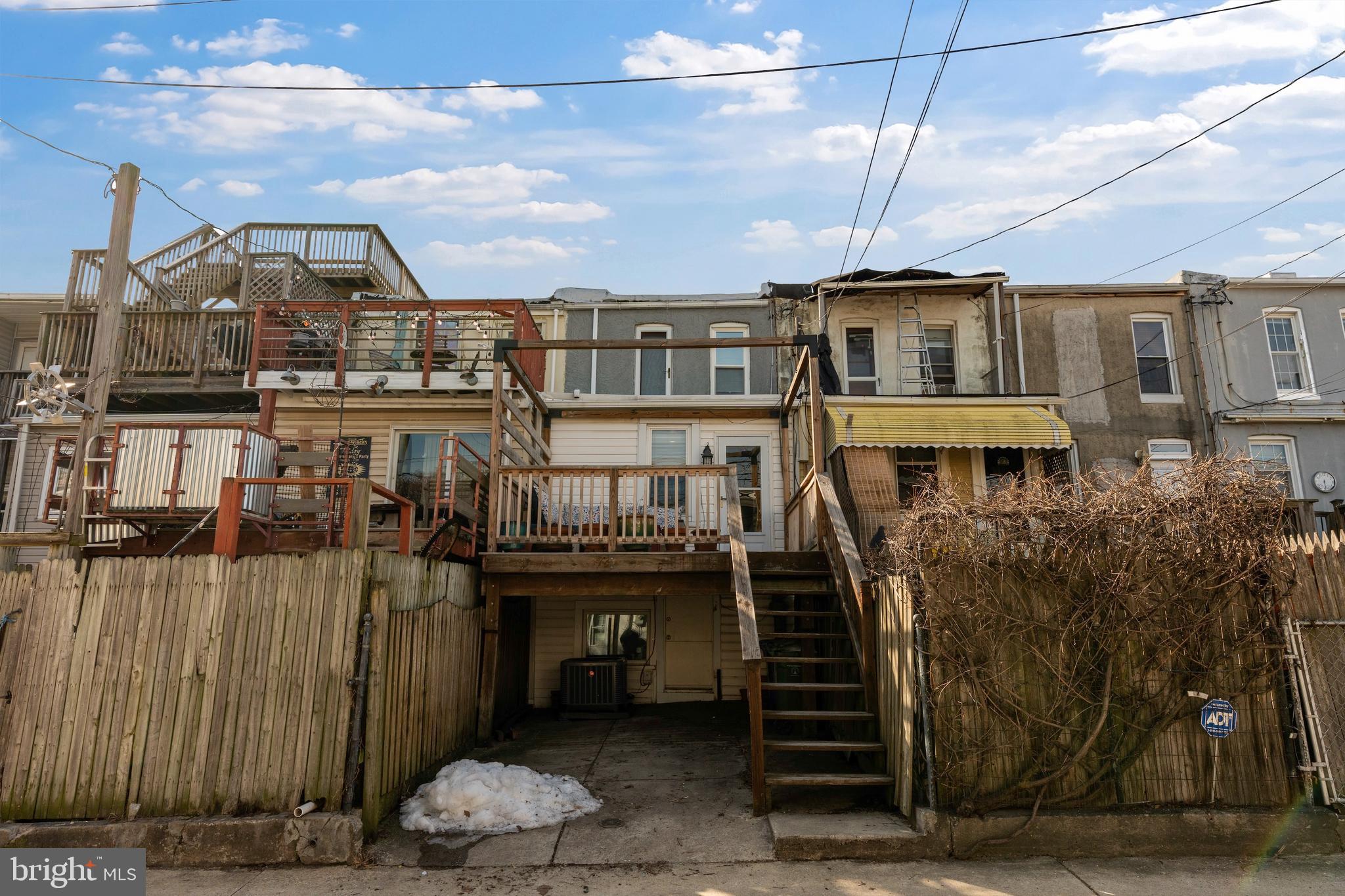 RIVERSIDE - Residential