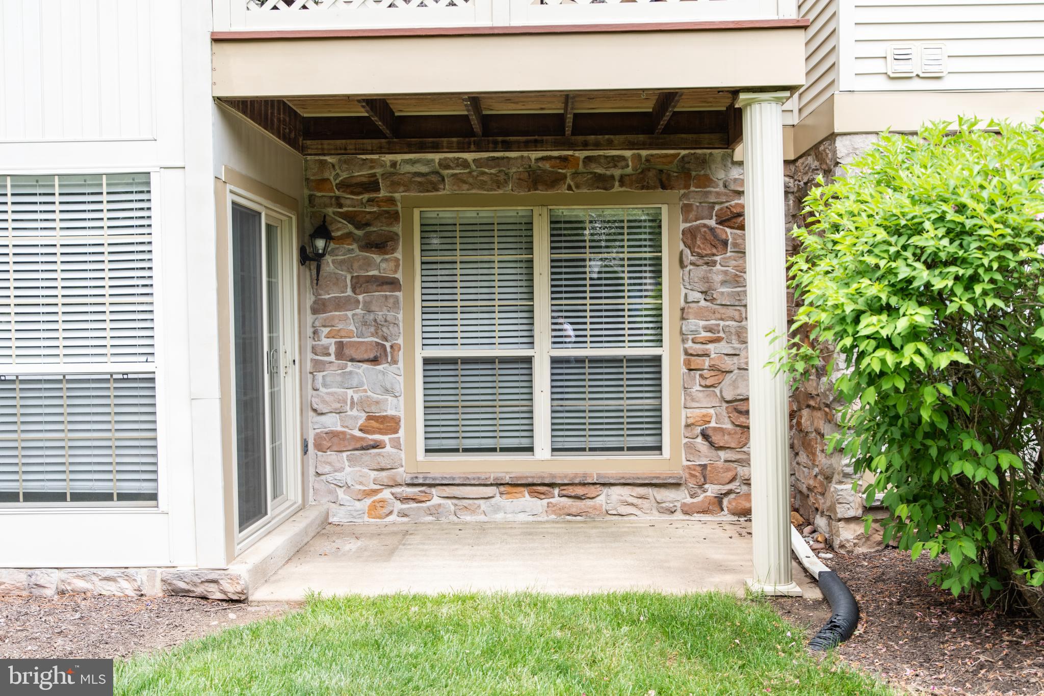 MONTGOMERY BROOKE - Residential