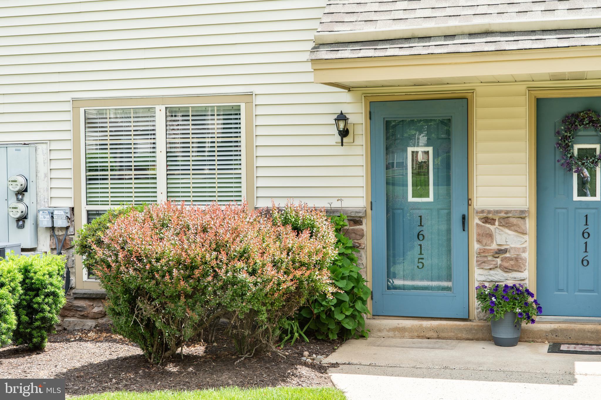 MONTGOMERY BROOKE - Residential