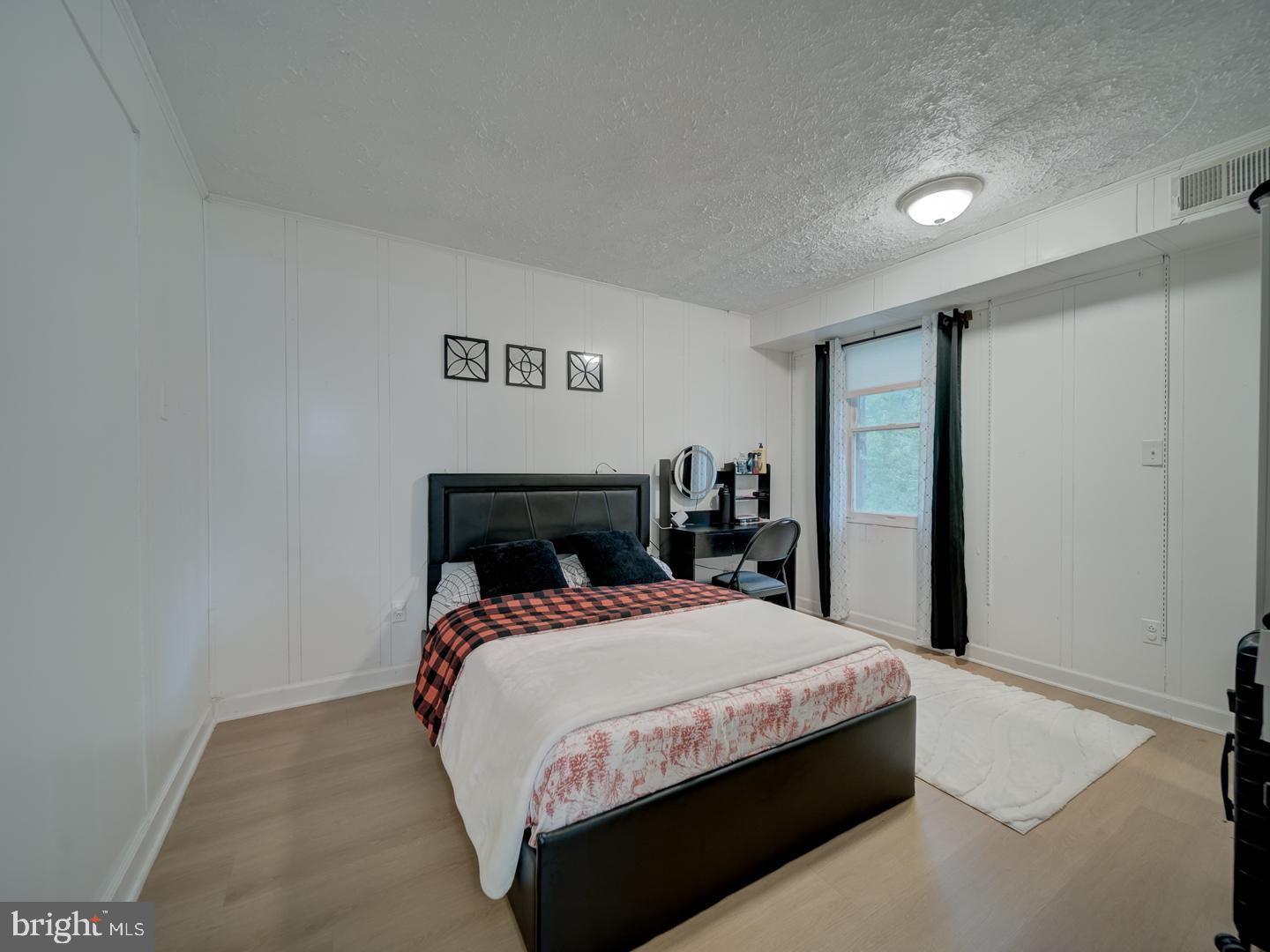 HICKORY RIDGE - Residential