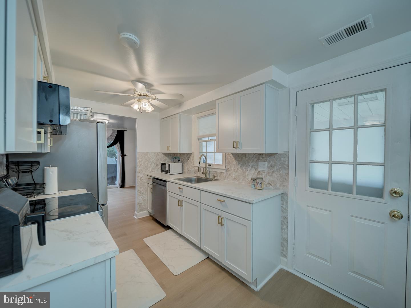 HICKORY RIDGE - Residential