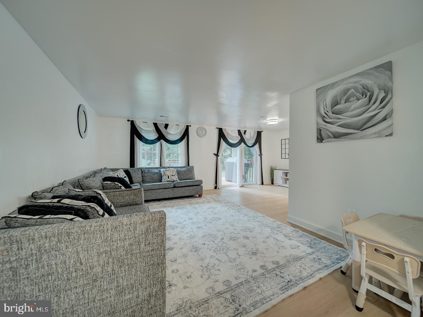 HICKORY RIDGE - Residential