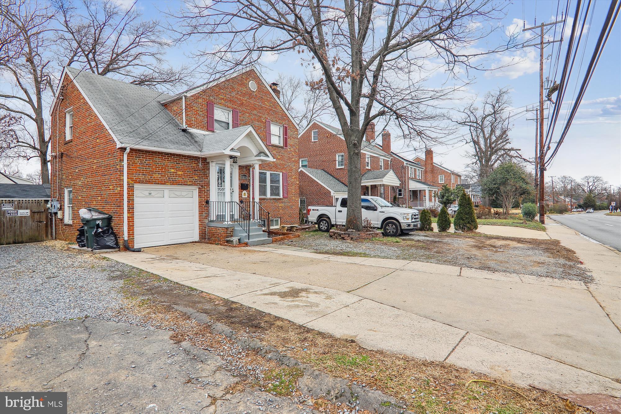 UNIVERSITY PARK - Residential