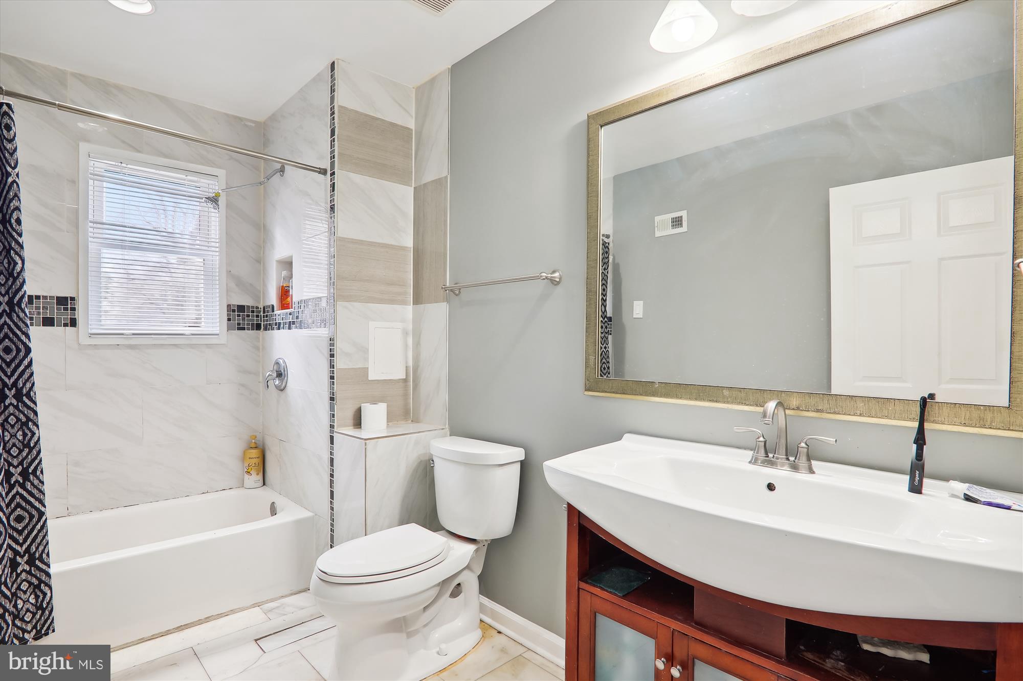 UNIVERSITY PARK - Residential