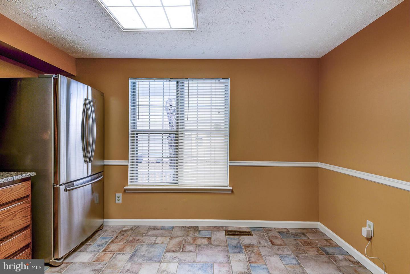 RIDGEVIEW ESTATES ADDITION - Residential Lease