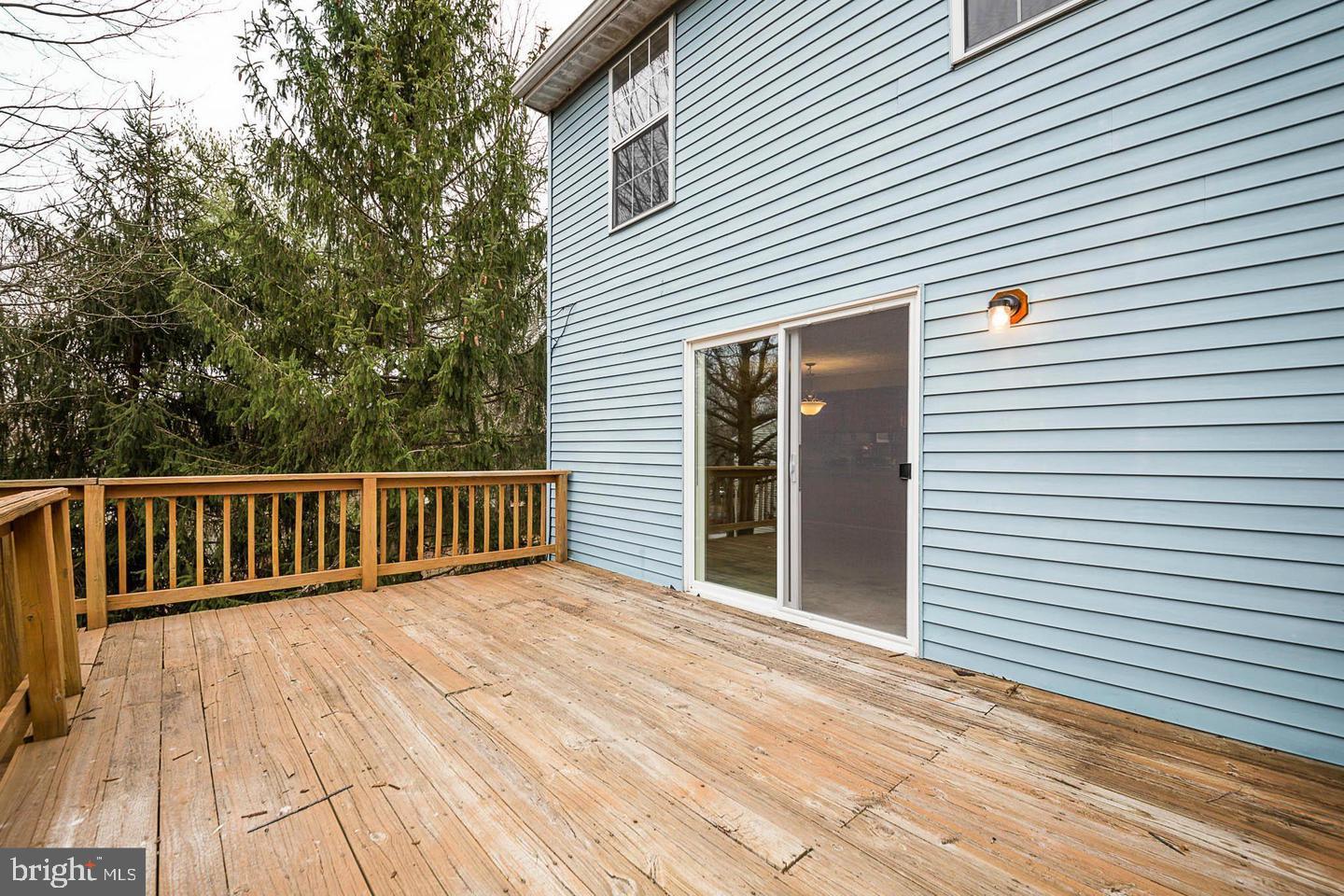 RIDGEVIEW ESTATES ADDITION - Residential Lease