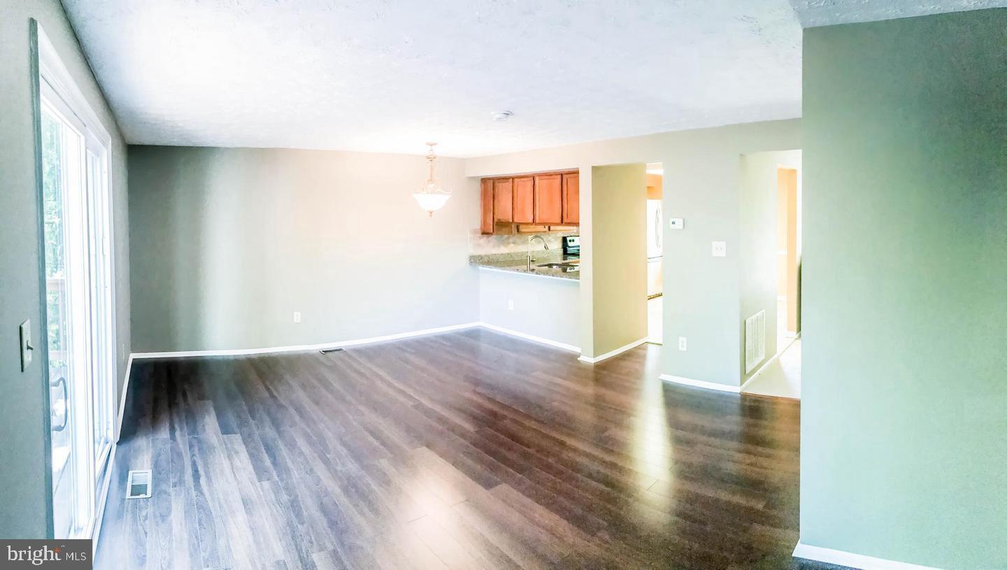 RIDGEVIEW ESTATES ADDITION - Residential Lease