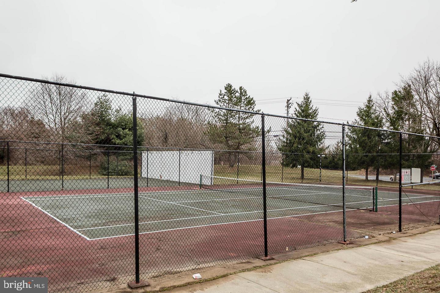 RIDGEVIEW ESTATES ADDITION - Residential Lease