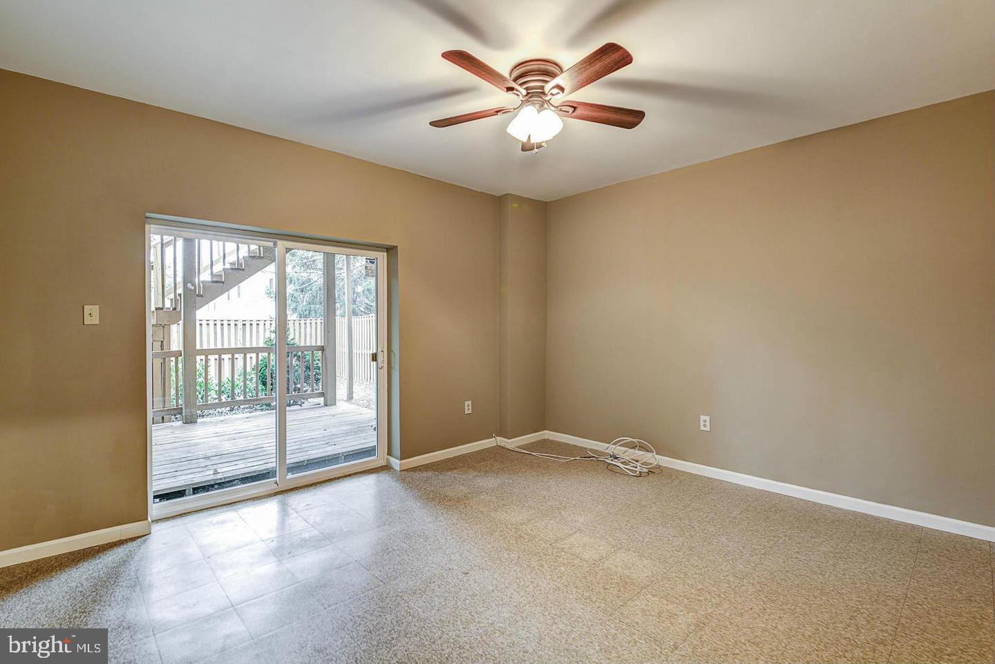 RIDGEVIEW ESTATES ADDITION - Residential Lease