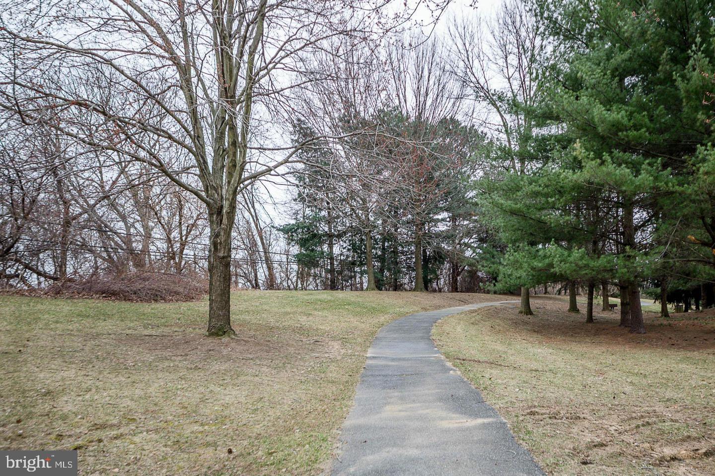 RIDGEVIEW ESTATES ADDITION - Residential Lease