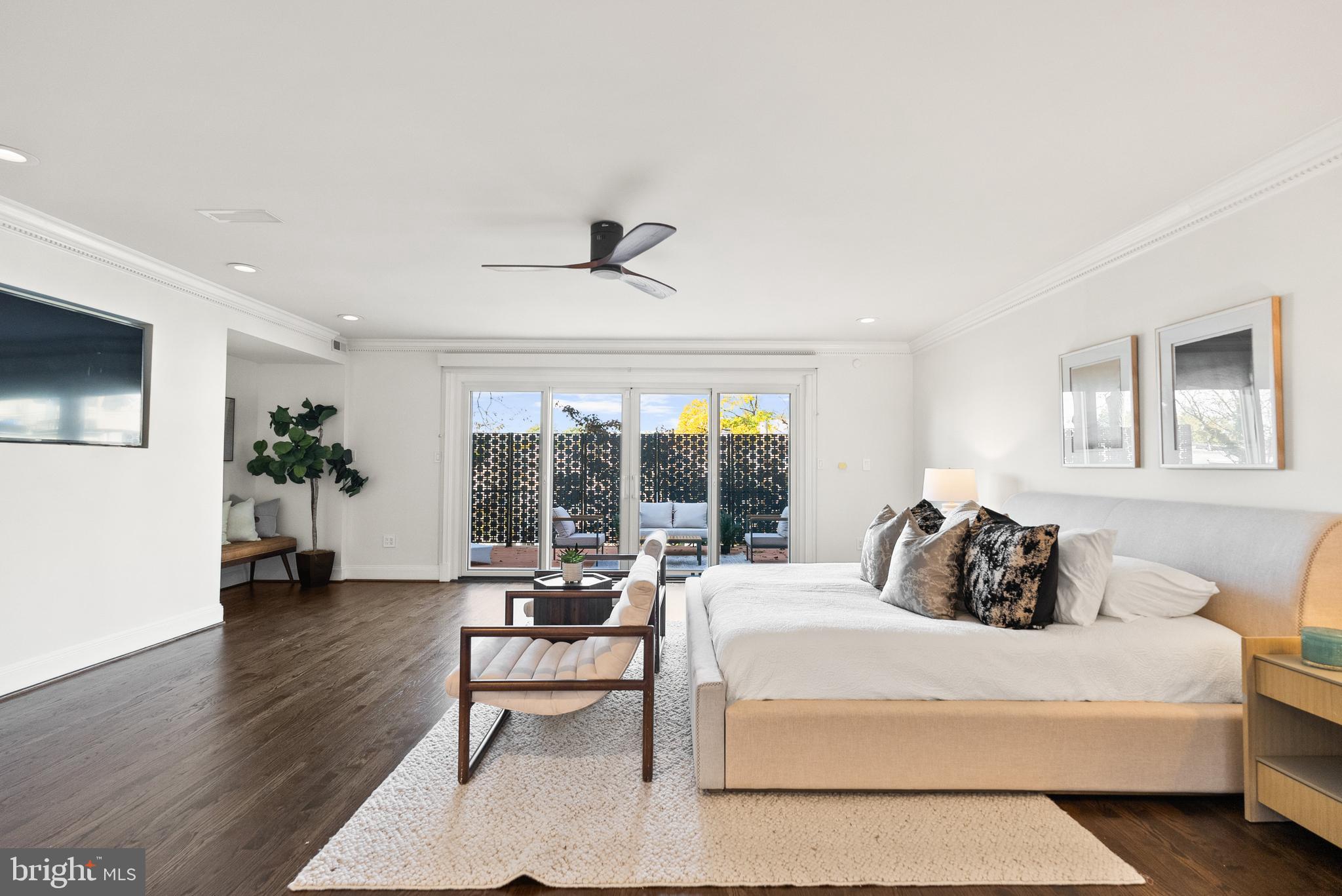 GEORGETOWN - Residential