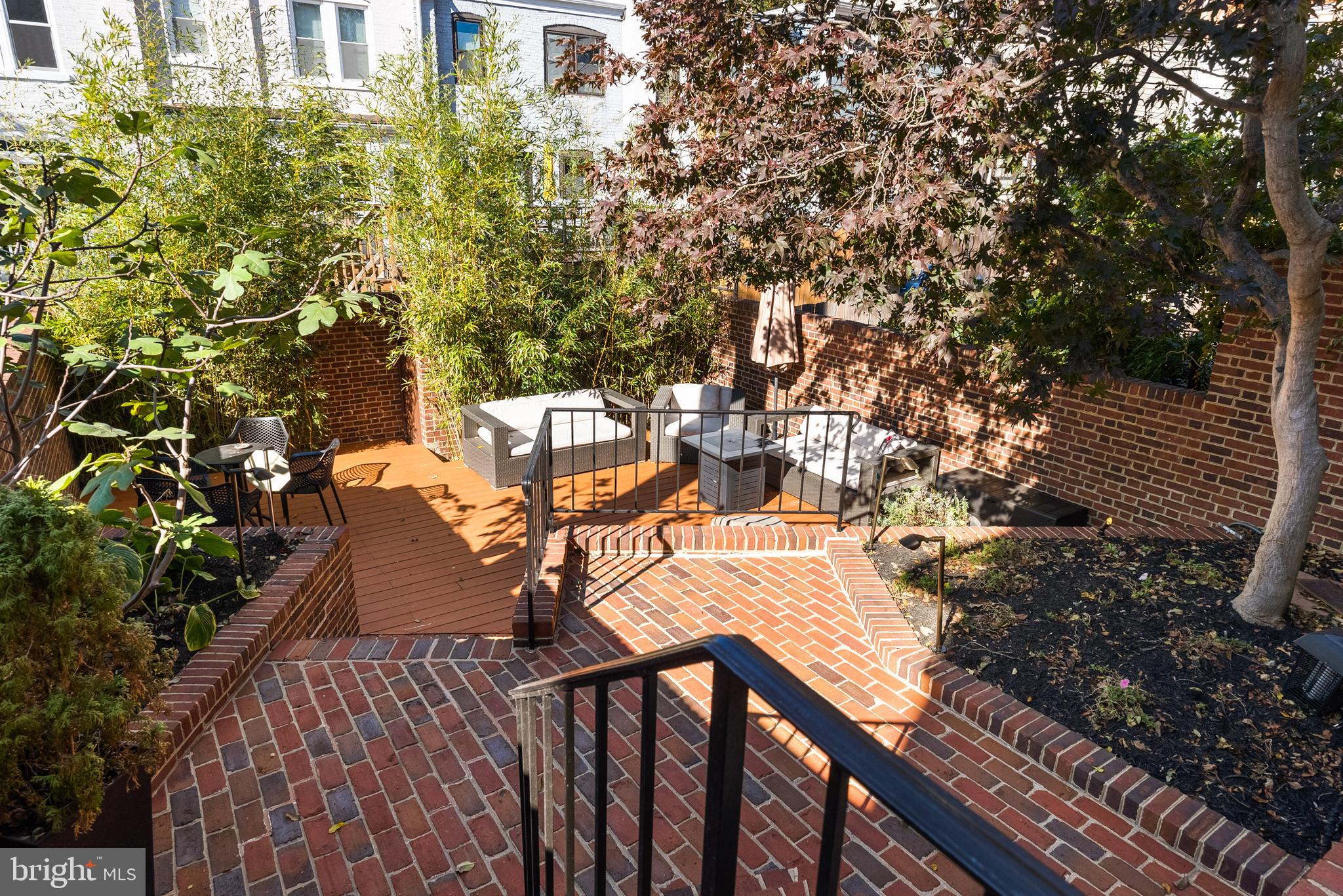 GEORGETOWN - Residential