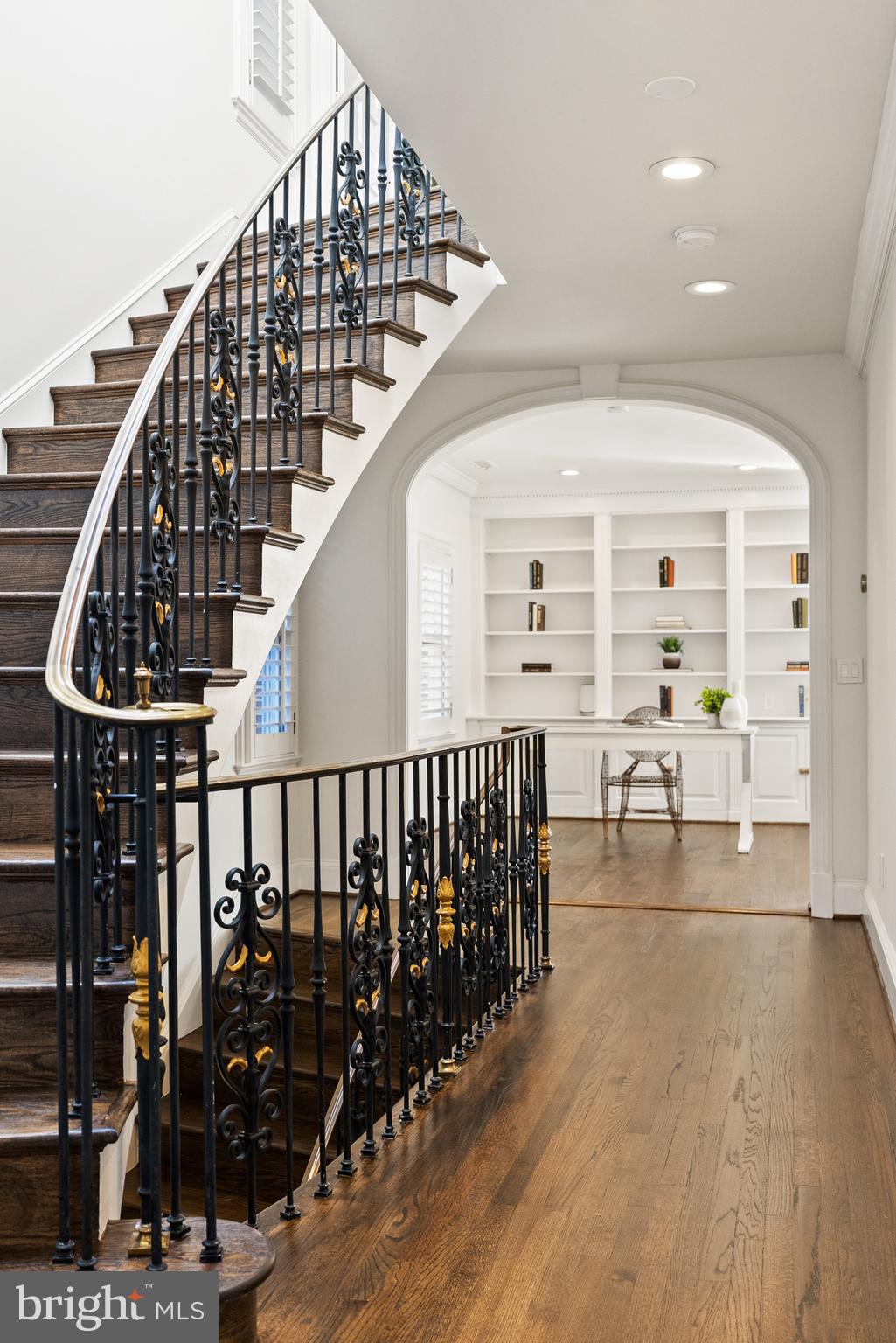GEORGETOWN - Residential