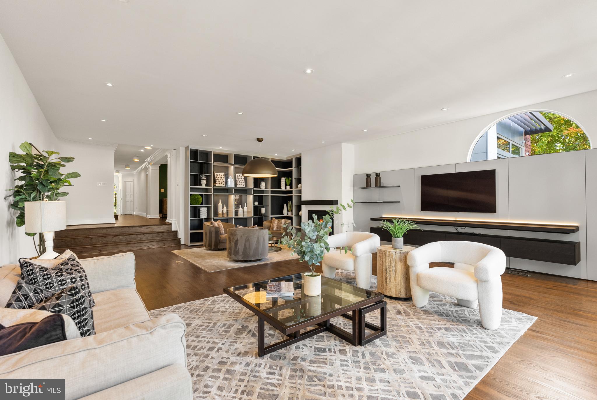 GEORGETOWN - Residential