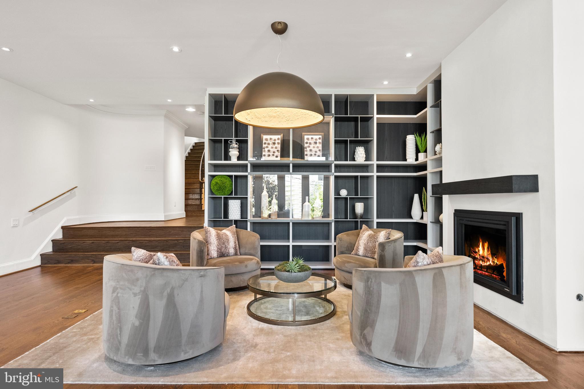 GEORGETOWN - Residential