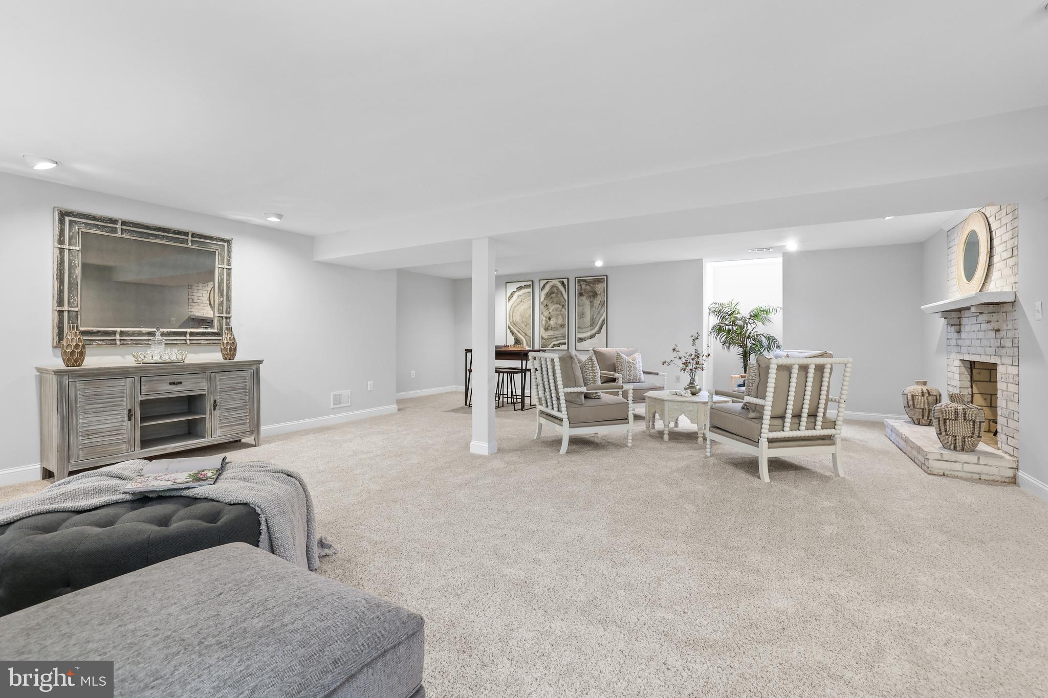 FOREST LAKE ESTATES - Residential