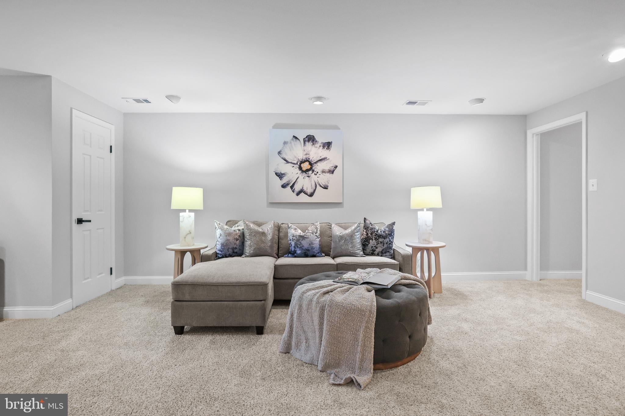 FOREST LAKE ESTATES - Residential