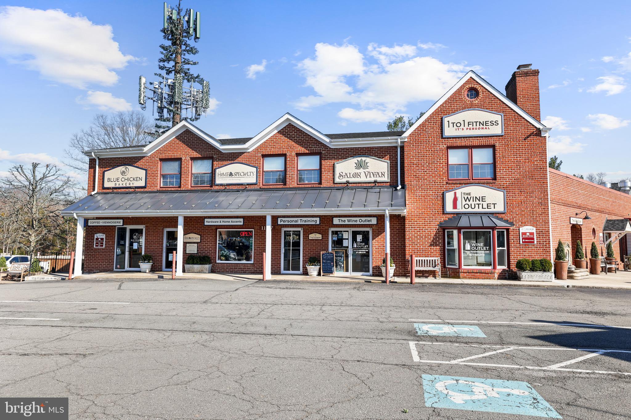 FOREST LAKE ESTATES - Residential