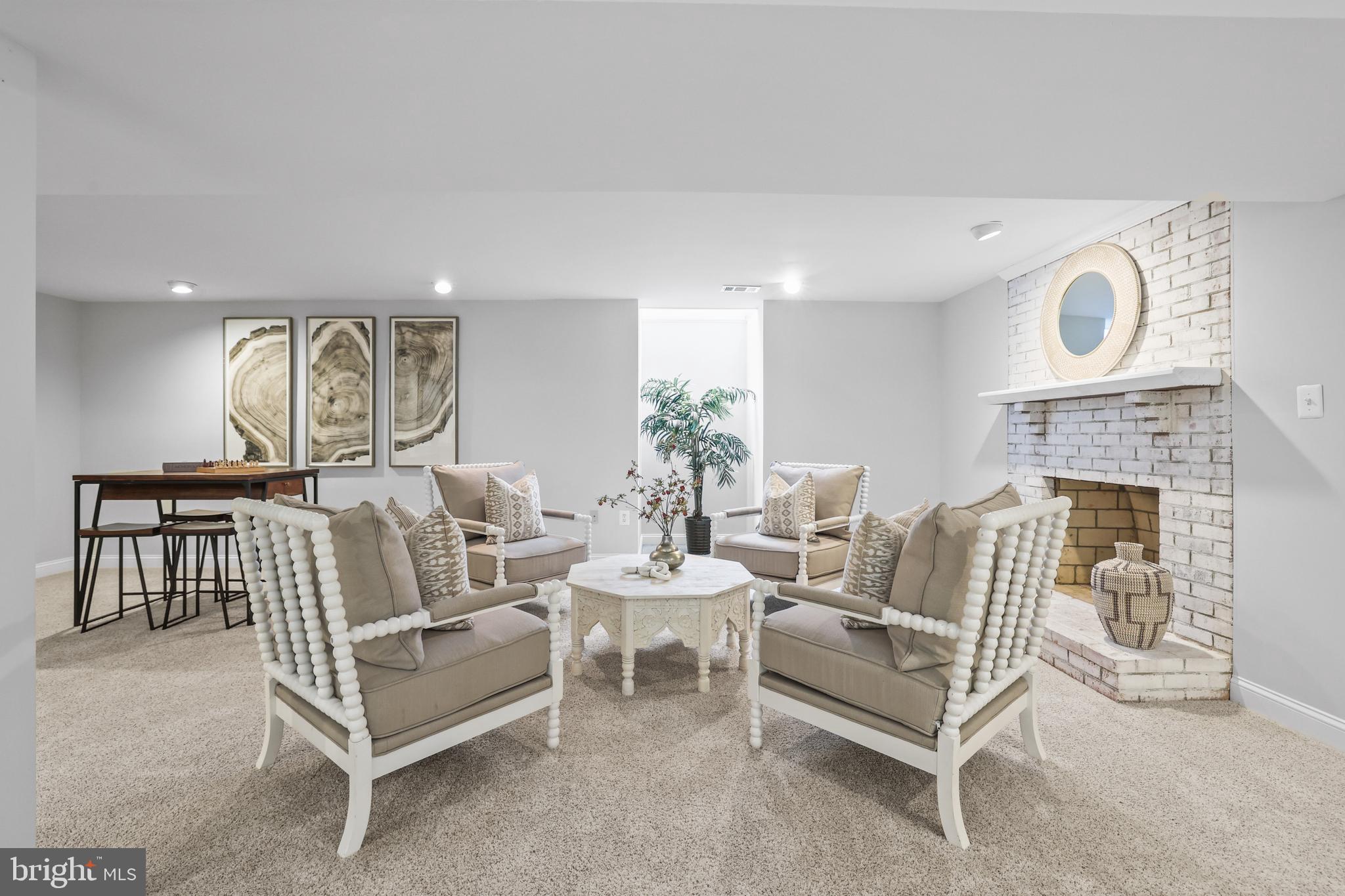 FOREST LAKE ESTATES - Residential