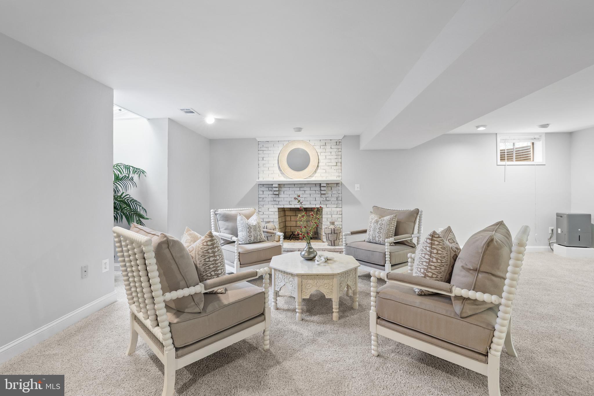 FOREST LAKE ESTATES - Residential