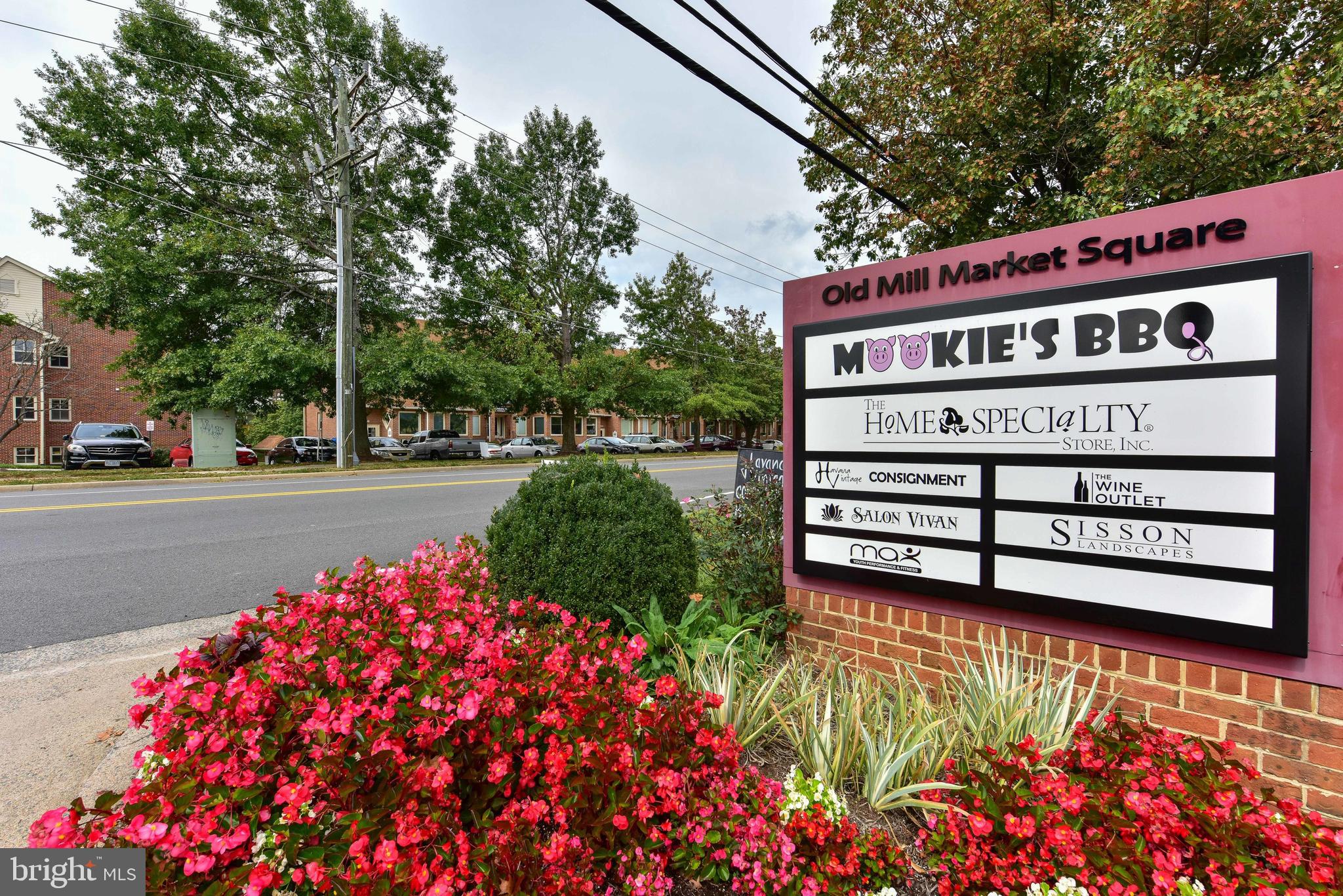 FOREST LAKE ESTATES - Residential