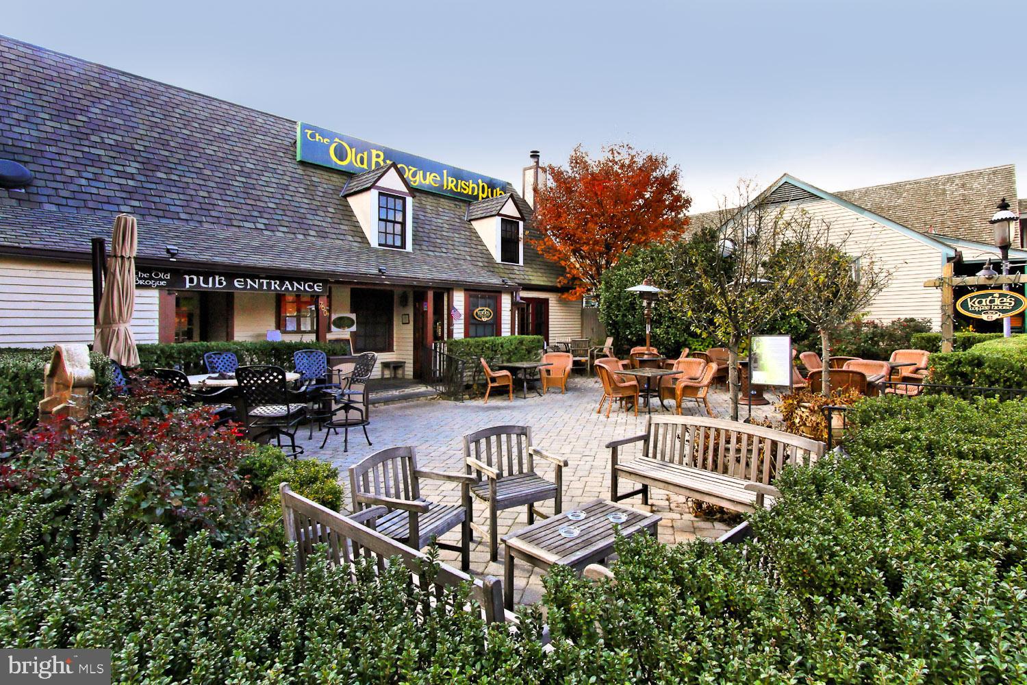 FOREST LAKE ESTATES - Residential