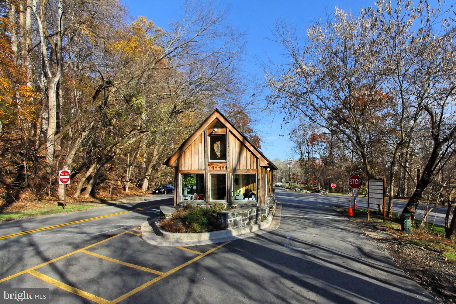 FOREST LAKE ESTATES - Residential