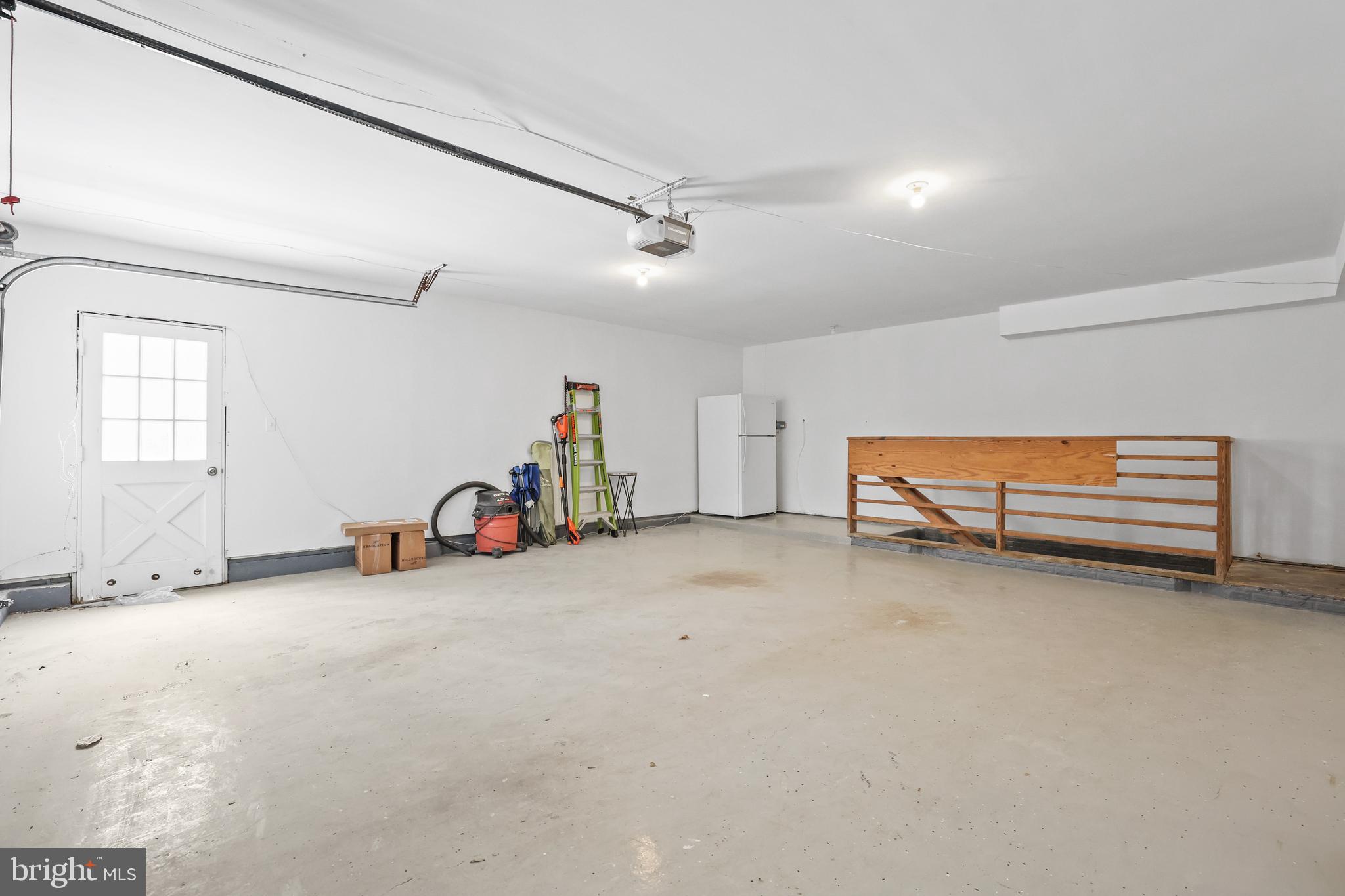 FOREST LAKE ESTATES - Residential