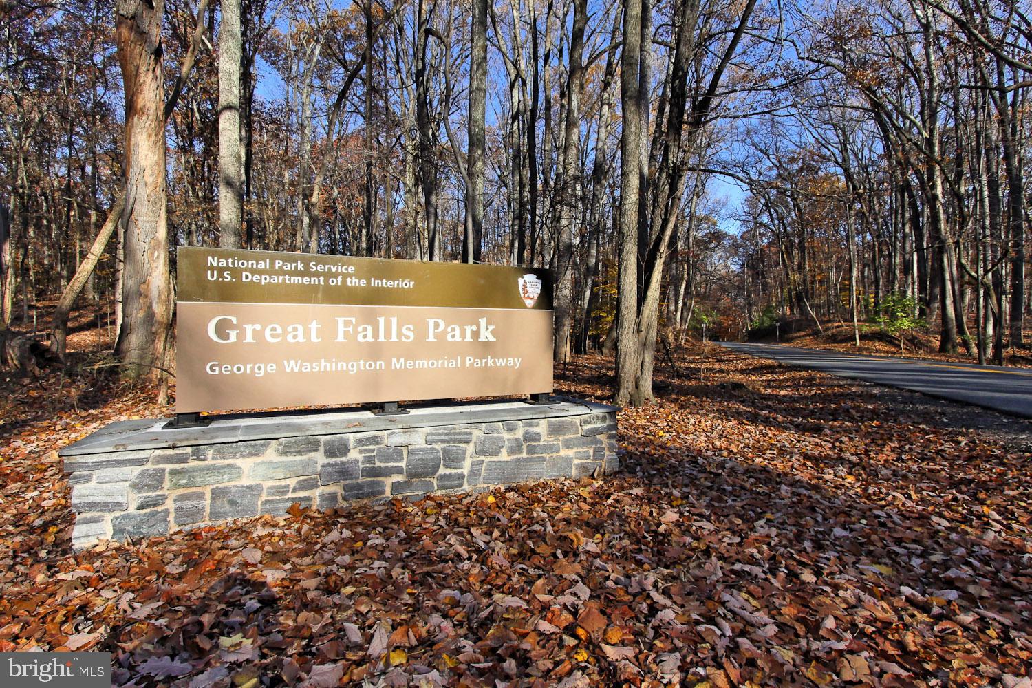 FOREST LAKE ESTATES - Residential