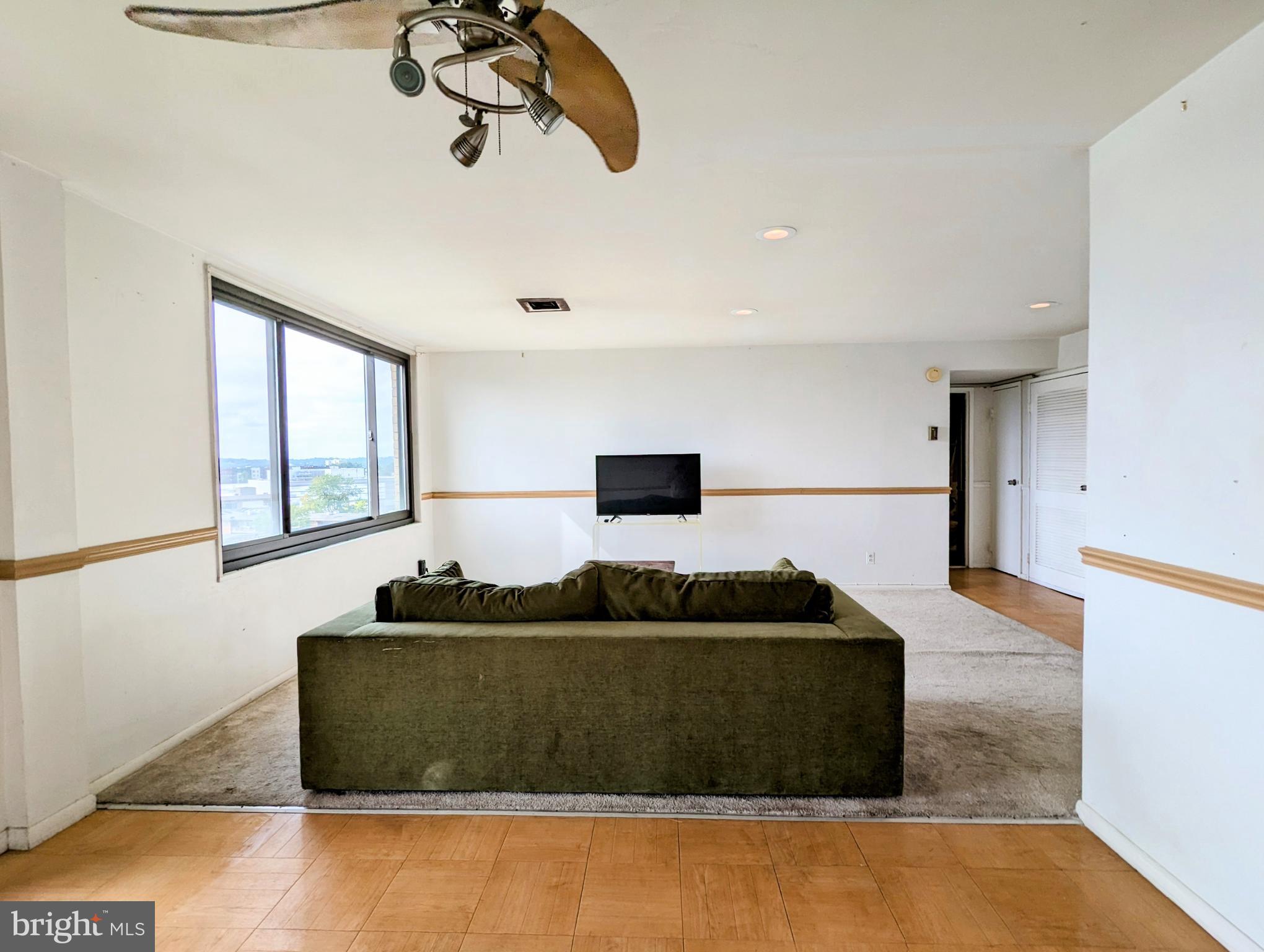 CHILLUM - Residential