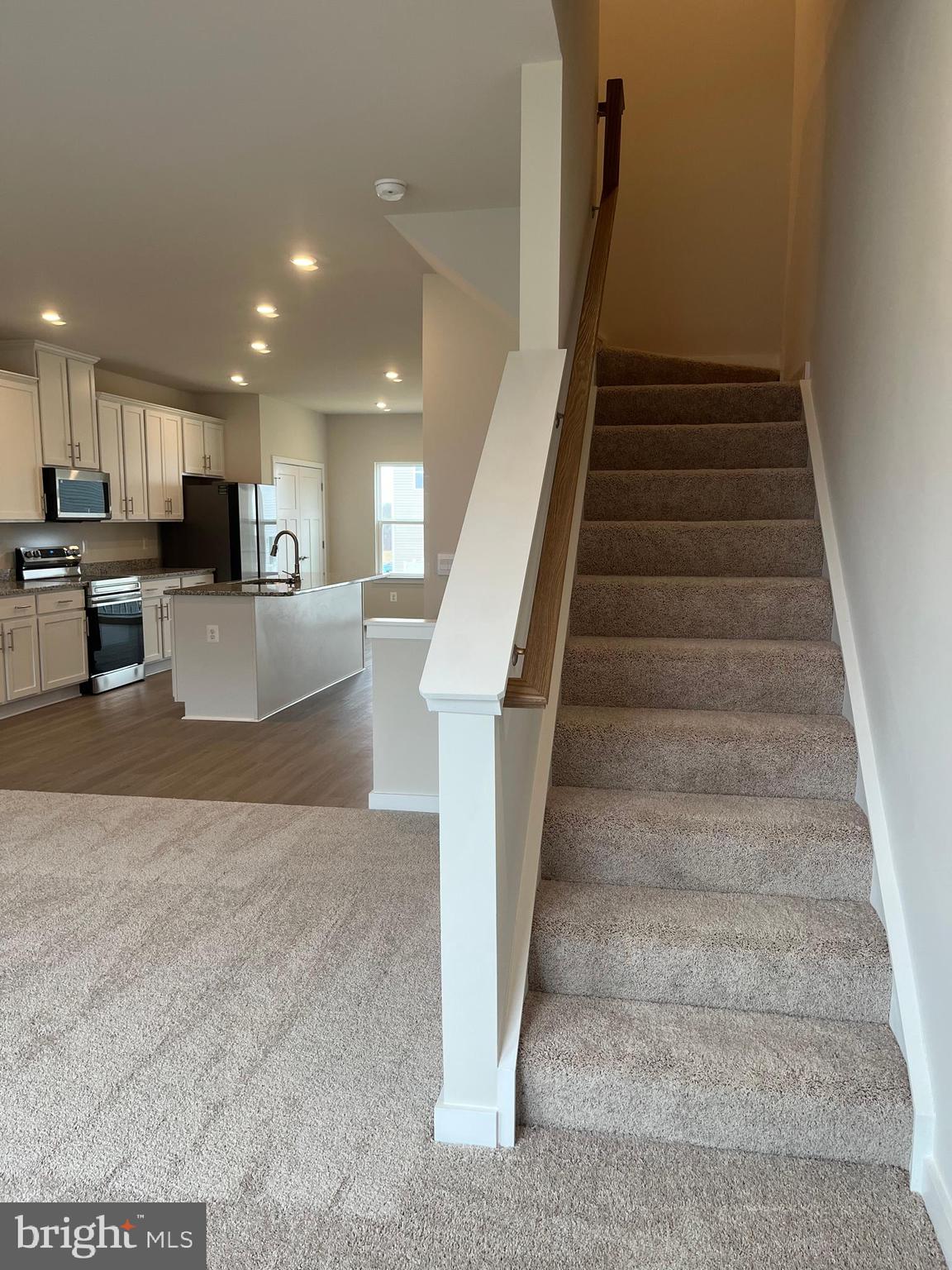 SOUTH BROOK - Residential Lease