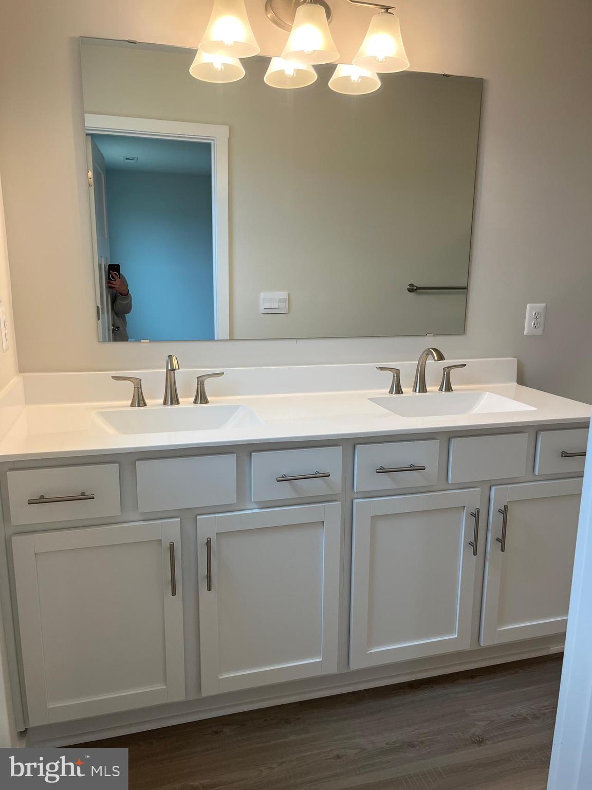 SOUTH BROOK - Residential Lease