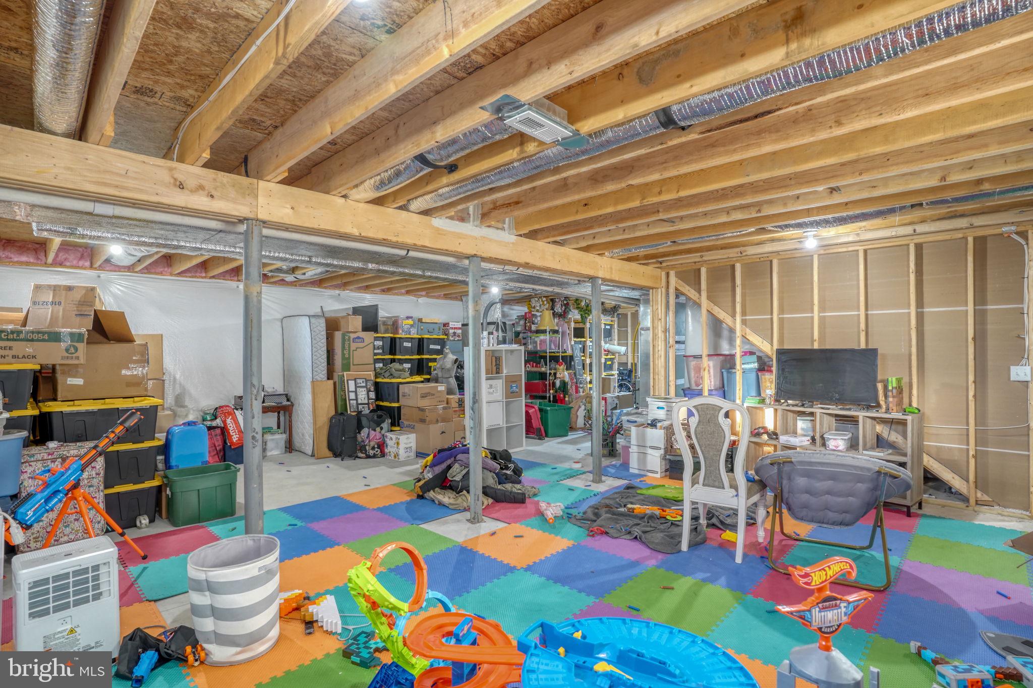 BARRETT FARM - Residential