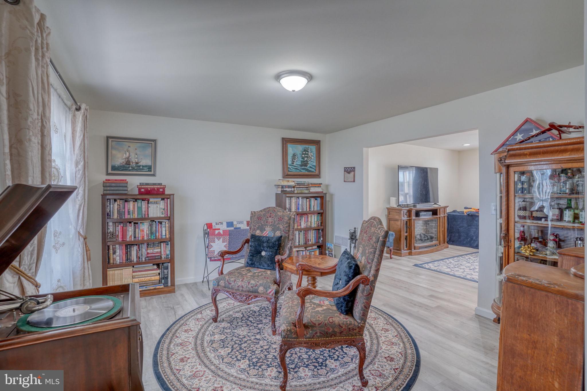 BARRETT FARM - Residential