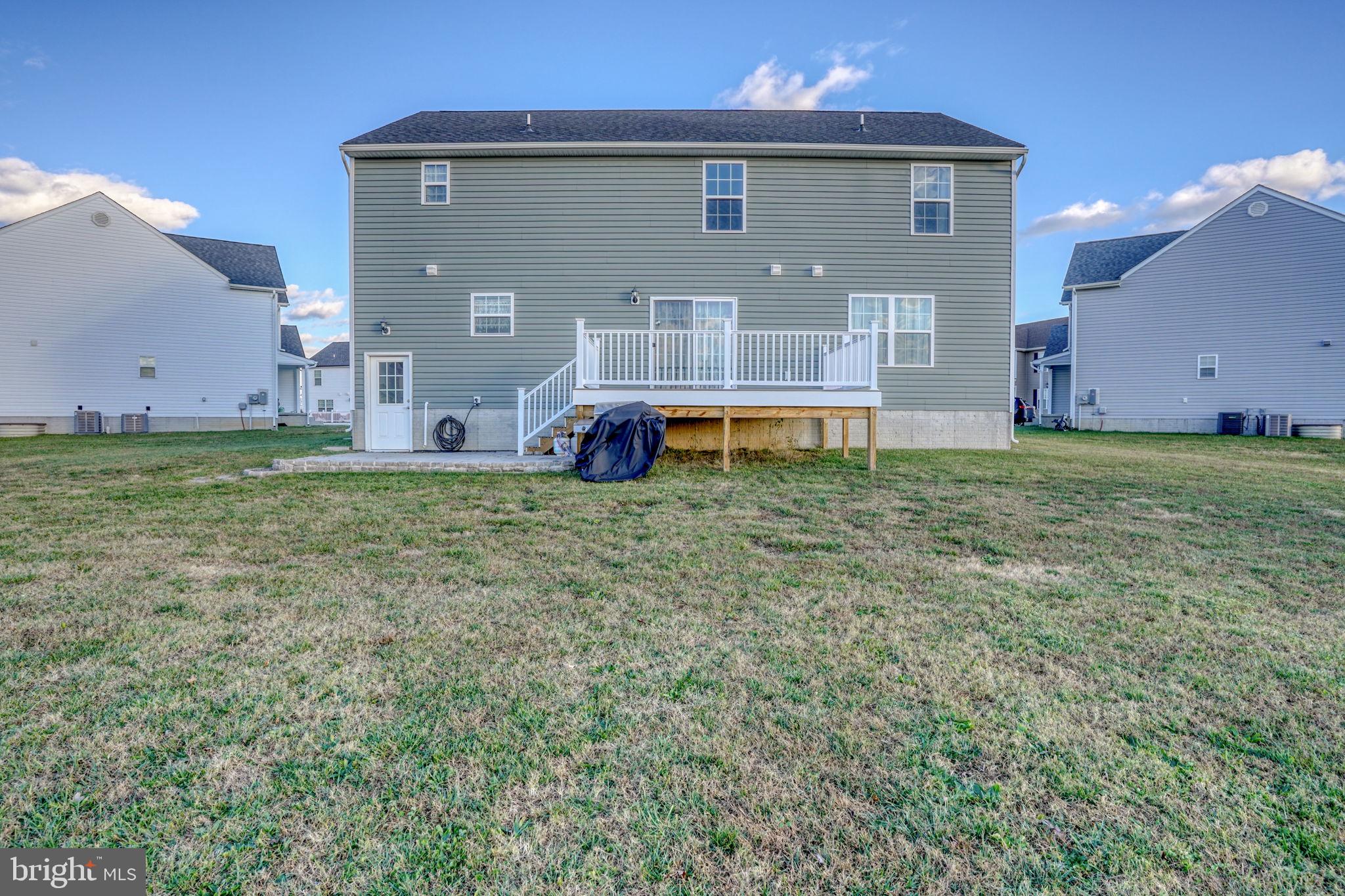 BARRETT FARM - Residential