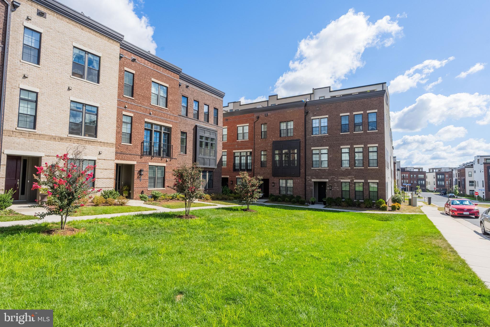 22143 PENELOPE HEIGHTS TERRACE