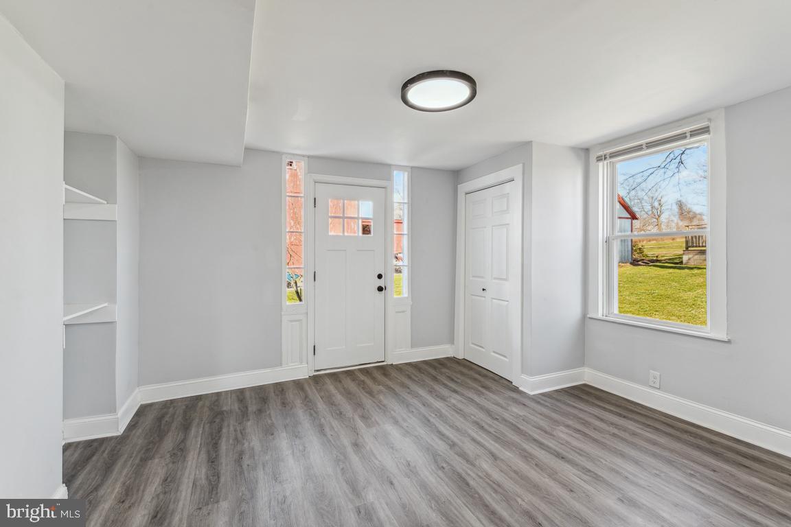 HAMPSTEAD - Residential