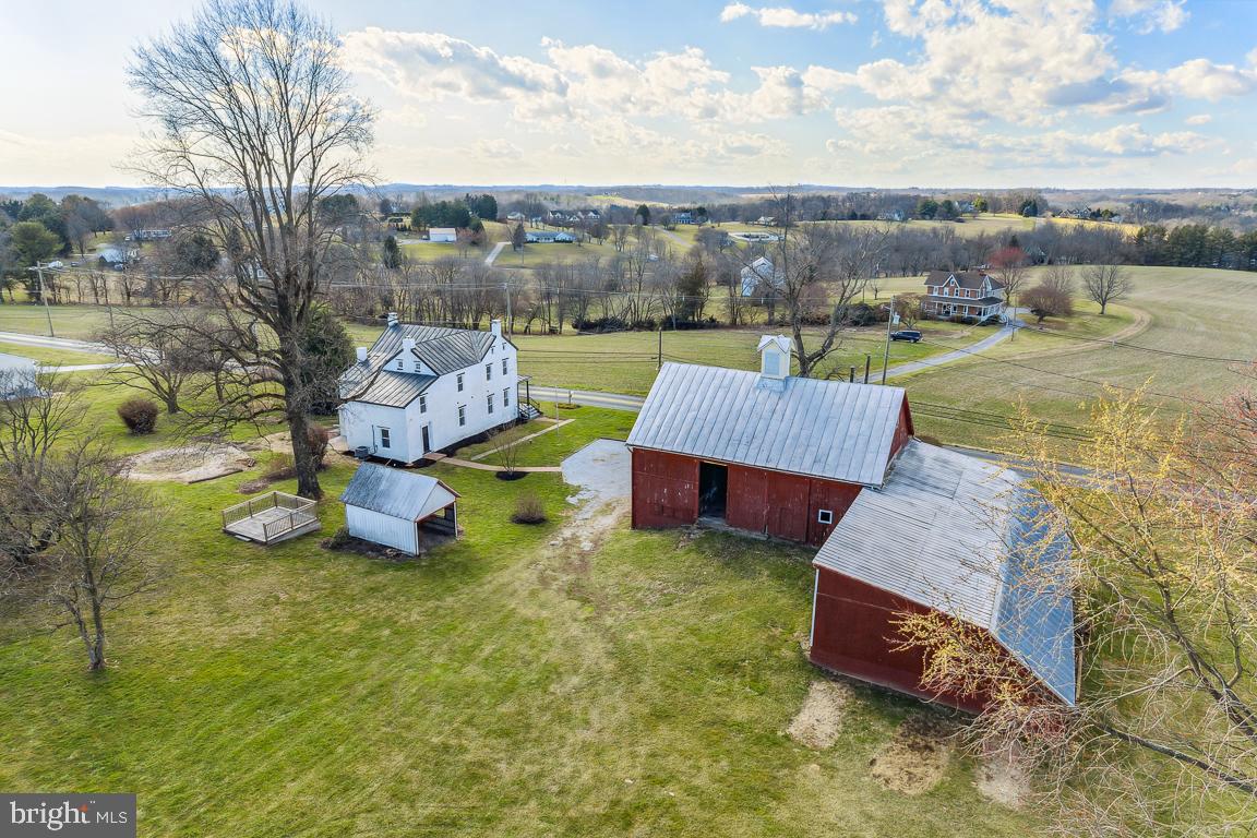 HAMPSTEAD - Residential